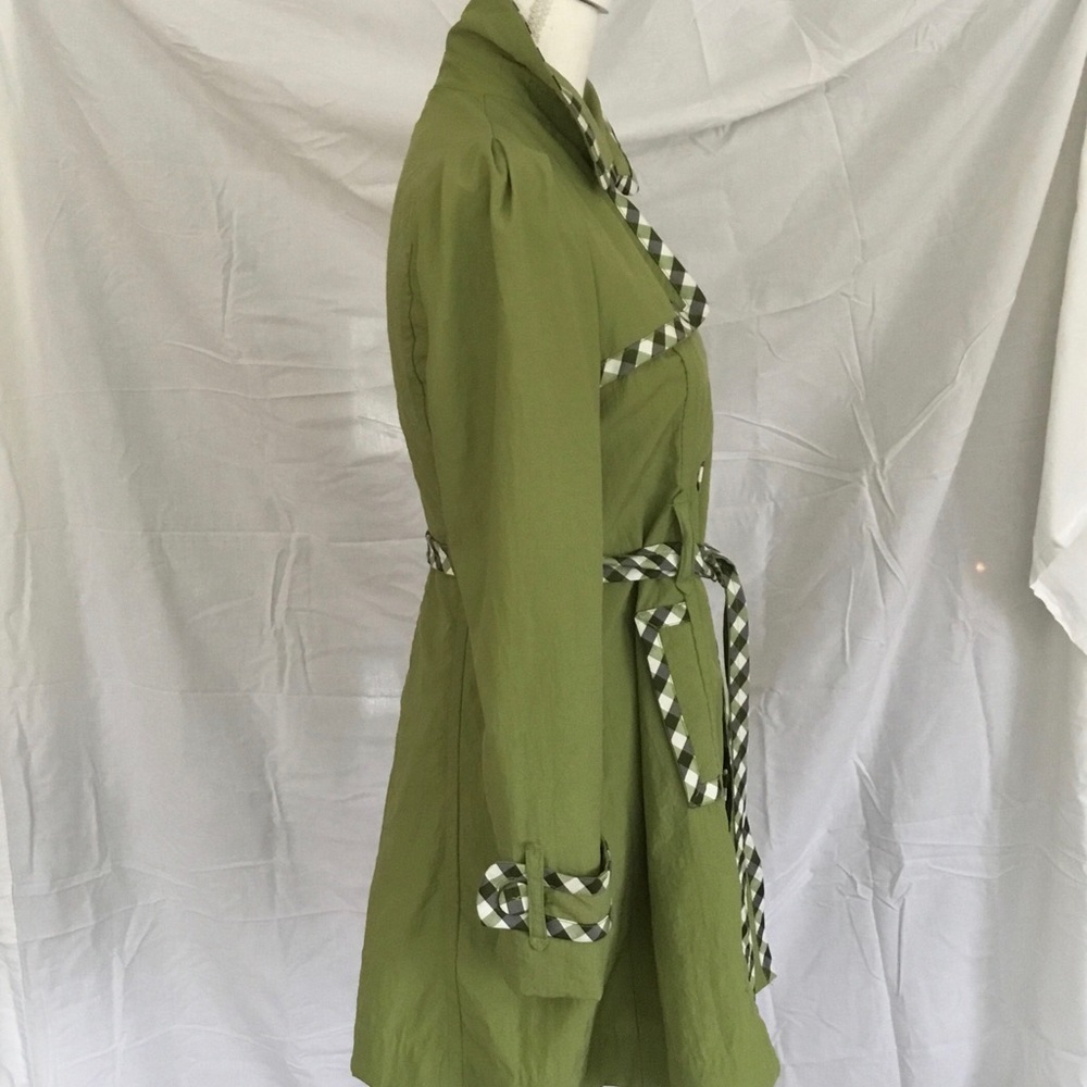 ~GREEN TRENCH WITH BLACK, GREEN AND WHITE CHECKERED TRIM~ - Picture 2 of 10